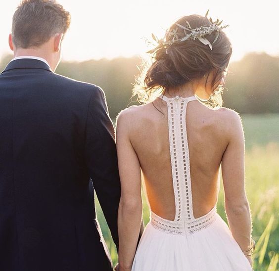 boho wedding dress with a racerback and a zip hidden in it