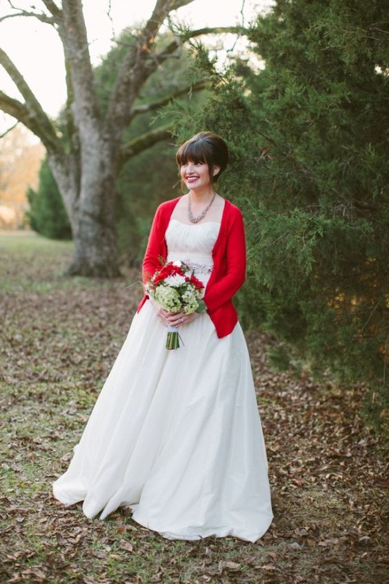eine heiße rote Strickjacke für winter-oder Weihnachts-Braut ist gute Idee, Sie zu umarmen die Saison