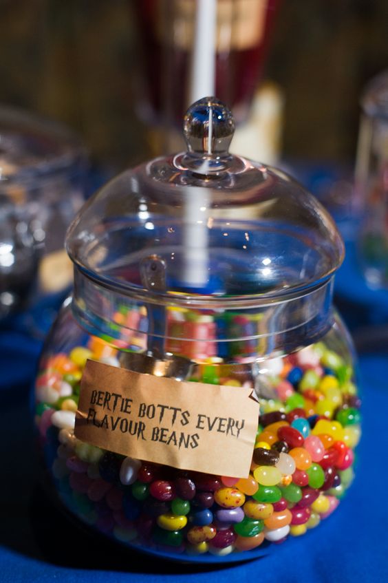 Bertie Botts Bohnen jeglicher Geschmacksrichtung machen Sie Ihre Süßigkeiten-Tabelle erstaunlich
