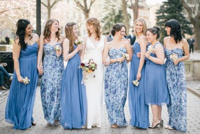 trägerloses blaues maxi-Kleider und floral print in blau trägerlos Abendkleider