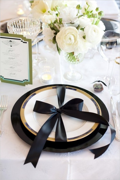 52 Elegant Black And White Wedding Table Settings - Weddingomania