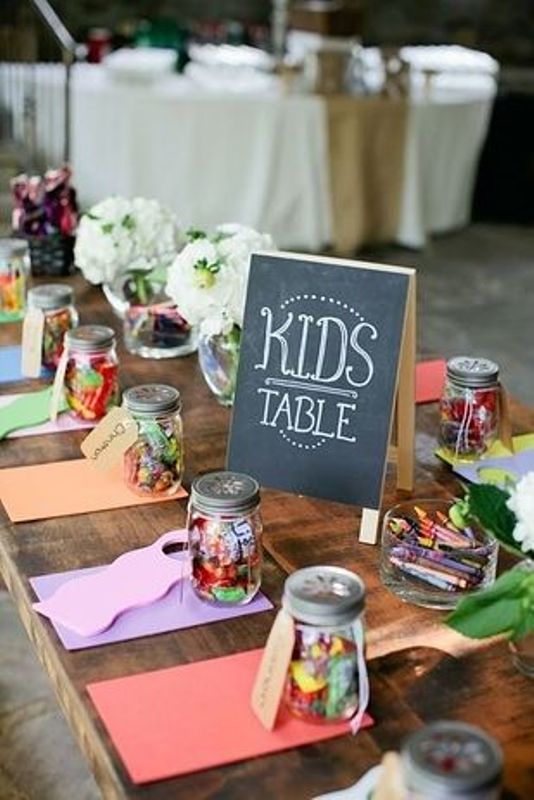 Cool ways to entertain kids at your wedding  7