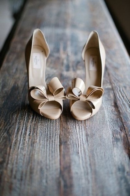 Hottest Wedding Shoe Trends