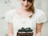 10-tips-for-baking-your-own-wedding-cake-1
