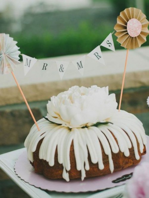 Tips For Baking Your Own Wedding Cake