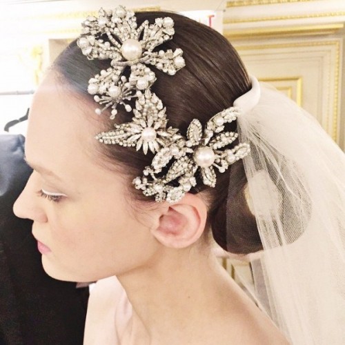New Wedding Hair Ideas That Are Anything But Boring