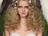 15-new-wedding-hair-ideas-that-are-anything-but-boring-3