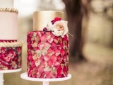 15-stunning-marsala-wedding-cake-ideas-14
