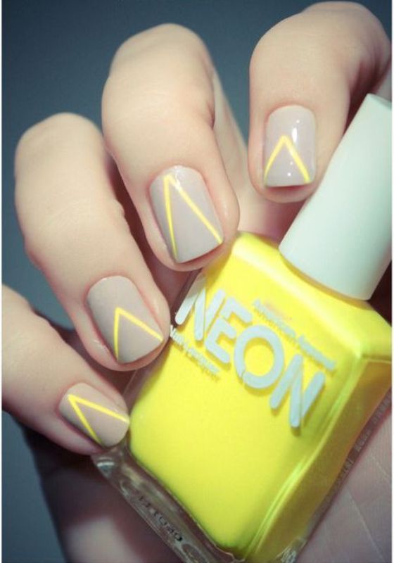Ways To Rock Neon Nails On Your Wedding Day