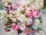 18-mixed-pastels-wedding-bouquets-16