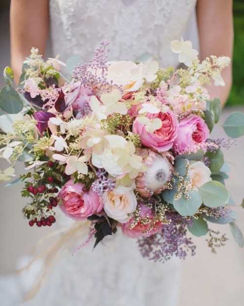 Tender Mixed Pastels Wedding Bouquets