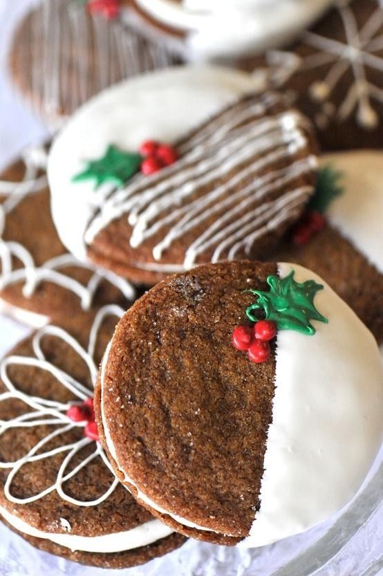 whoopie pies with frosting, berries and leaves made of frosting will remind everyone that it's Christmas