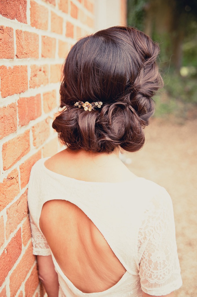 44 Awesome Vintage Wedding Hairstyles Ideas - Weddingomania