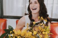 a lovely yellow wedding bouquet