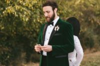 an emerald velvet tux with black lapels and black pants is a chic idea if you don’t want any traditional colors
