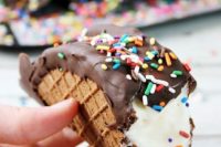 serving choco tacos will be a fun and whimsy option, and your dessert will brign a strong party feel