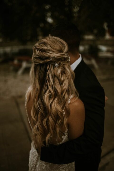 a lovely hairstyle for a celestial wedding