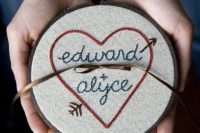 an embroidery hoop with simple romantic emroidery and your rigns on top is a simple and cute boho idea
