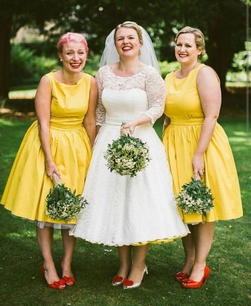 super bright yellow 50s inspired bridesmaid dresses with full skirts, bold shoes and neutral bouquets
