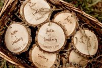 burnt wood slices can act as coasters and are a good and budget-friendly idea for any rustic wedding including a Christmas one