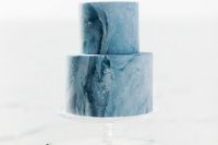 a blue marble beach wedding cake is always a stylish and trendy idea for a modern beach wedding