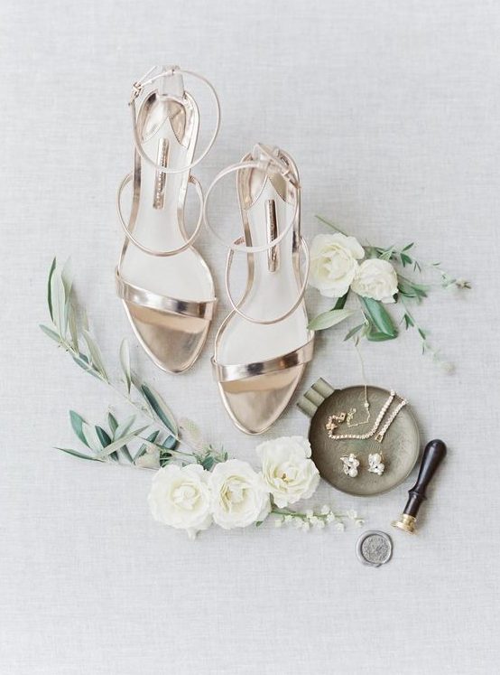 shiny metallic strappy heels for a glam summer bride look very bold and very statement and will let your feet breathe