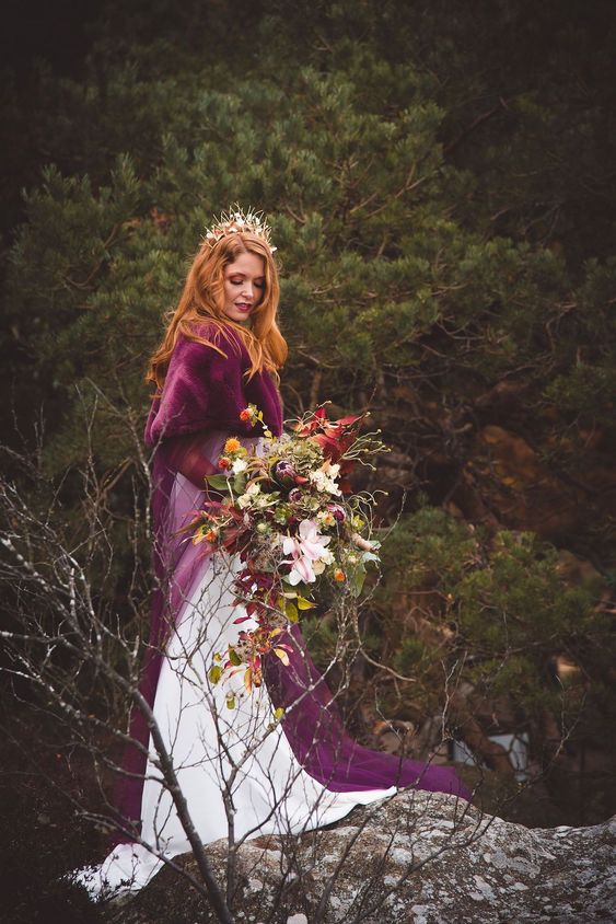 a jaw-dropping plum-colored faux fur bridal cover up will make any fall bridal look ultimate and will bring a lot of color