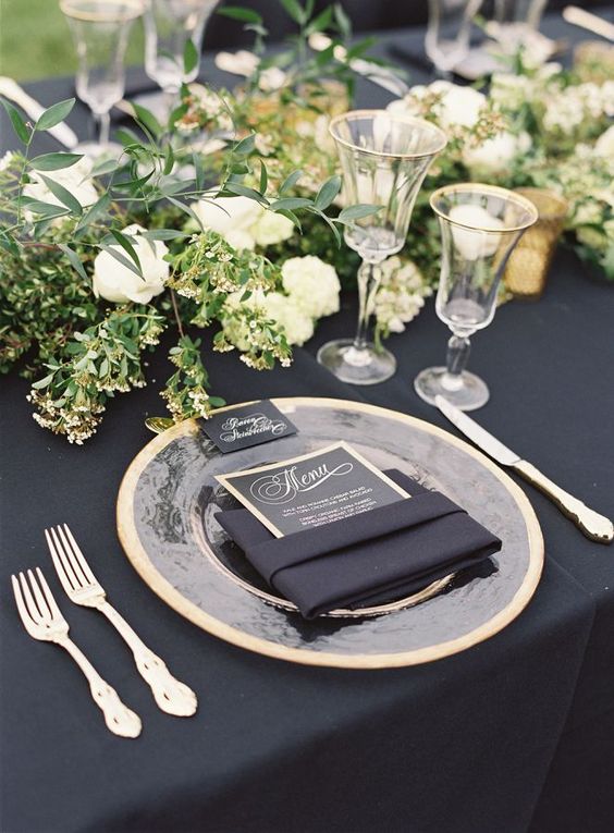 Elegant Black And Gold Wedding Ideas, Black White And Gold Wedding Table Settings