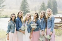 blue denim jackets for the bride and bridal party will bring a relaxed feel and a trendy look to them all