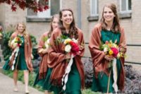 jade green bridesmaid dresses and copper pashminas with fringe for bright and chic fall bridesmaid looks