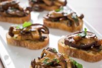 mushroom bruschetta with high quality mushrooms, olive oil and balsamic vinegar for a fall or winter wedding