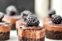 mini no bake chocolate wedding cheesecakes with blackberries on top are amazing for a vegan wedding
