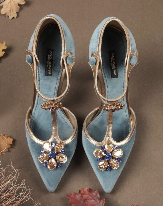 super refined vintage wedding shoes of blue velvet, gold touches and large embellishments for a touch of 'something blue'