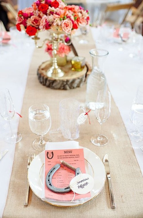 Burlap, horseshoes and simple colorful menus will make your table rustic and cowgirl like