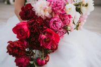 25 a bold cascading wedding bouquet from white and light pink to pink, red and burgundy is a breathtaking idea