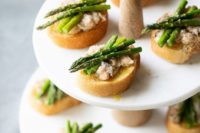 asparagus crostini with chickpeas and tarragon are delicious and vegetarian are cool