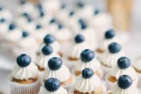mini blueberry cupcakes are a delicious idea to rock at your wedding