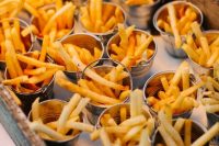 buckets with fries are great and simple appetizers and snacks for a bbq rehearsal dinner