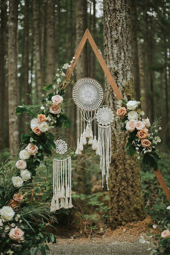 boho forest arch decorations triangle themed ceremony arches dream catcher happywedd backdrop backdrops decorated inspire decor weddings weddingomania taupe roses