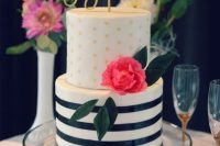 a lovely black and white wedding cake