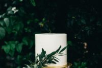 a white and grey gold leaf wedding cake with greenery is a chic idea for a Tuscany wedding or an Italian one
