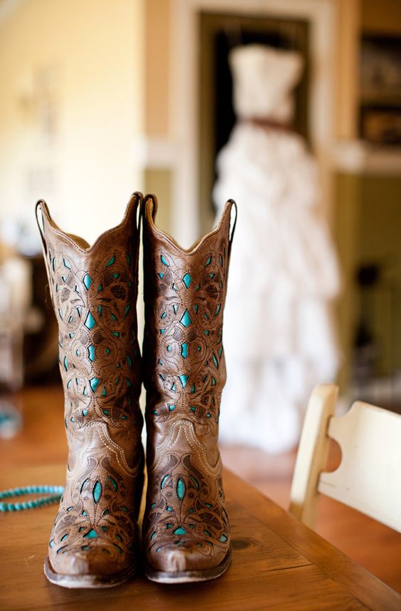 beautiful brown cowboy boots with turquoise detailing are amazing for a boho or rustic bride, they are very comfortable
