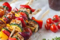 vegan grilled tofu skewers are gluten-free and low-carb, and they look amazing