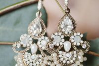beautiful statement earrings for the bride to wear on the wedding day – make sure they match her outfit