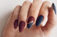 catchy matte nails – black and burgundy ones, with an accent nail with gold leaf look very bold and unusual