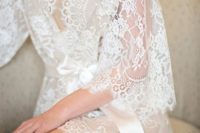 ivory short lace wedding robe can be worn during the preparations in the morning