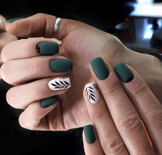 cool nails for a fall wedding