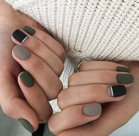 matte grey, black and hunter green nails with a negative space are a fall-inspired and moody manicure idea for a bride