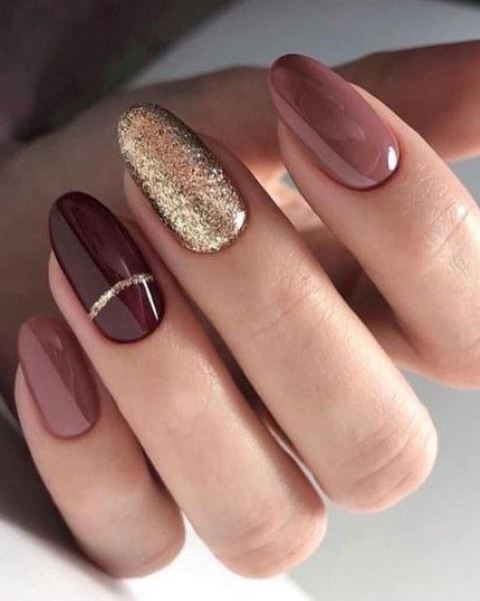 mauve, burgundy nails and an accent glitter one for a traditionally chic fall wedding manicure