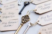 vintage wedding escort cards with vintage keys
